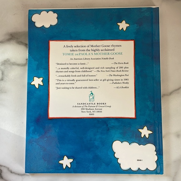 Vintage Tomie DePaola “Hey Diddle Diddle & other Mother Goose Nursery Rhymes” - Picture 3 of 7